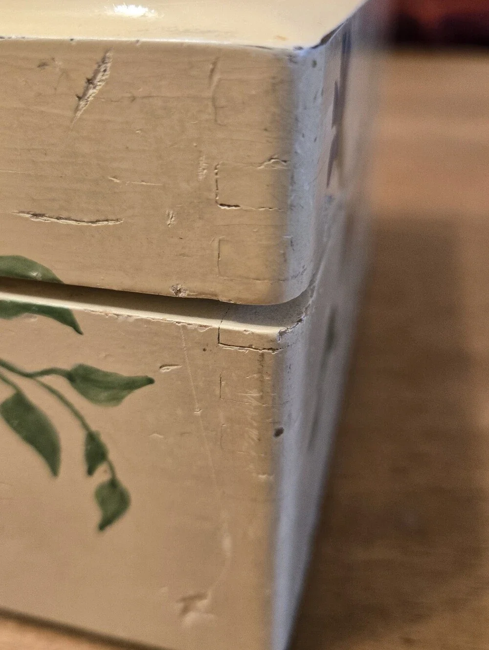 Vintage Hand-Painted Floral Wooden Jewelry Box Velvet Lined